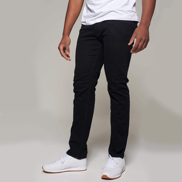 Fortmens model wearing a Redpoint 'Langley' Black Jeans - front view